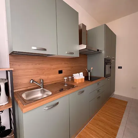 Sofy's Apartmán Carbonia